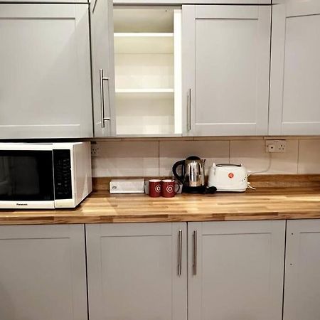 Cosy Quiet Single Studio Merton  外观 照片